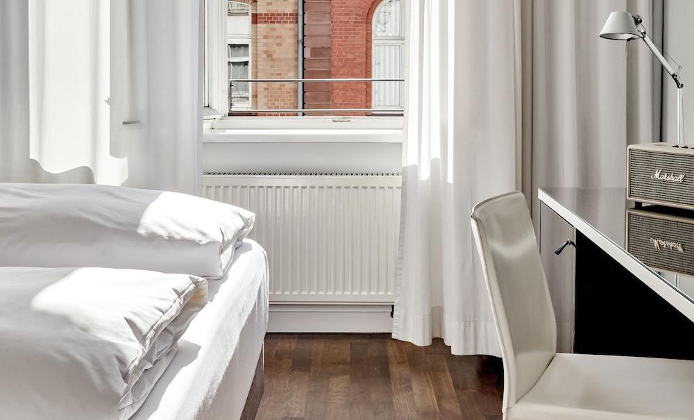 The Pure, Frankfurt, A Member Of Design Hotels Frankfurt am Main Exterior foto