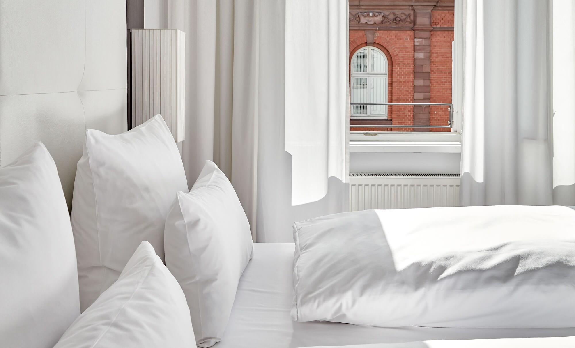 The Pure, Frankfurt, A Member Of Design Hotels Frankfurt am Main Exterior foto