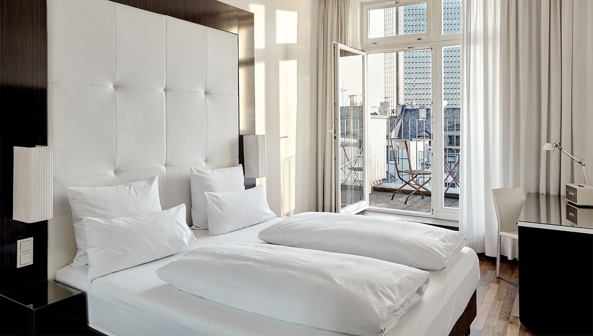 The Pure, Frankfurt, A Member Of Design Hotels Frankfurt am Main Exterior foto