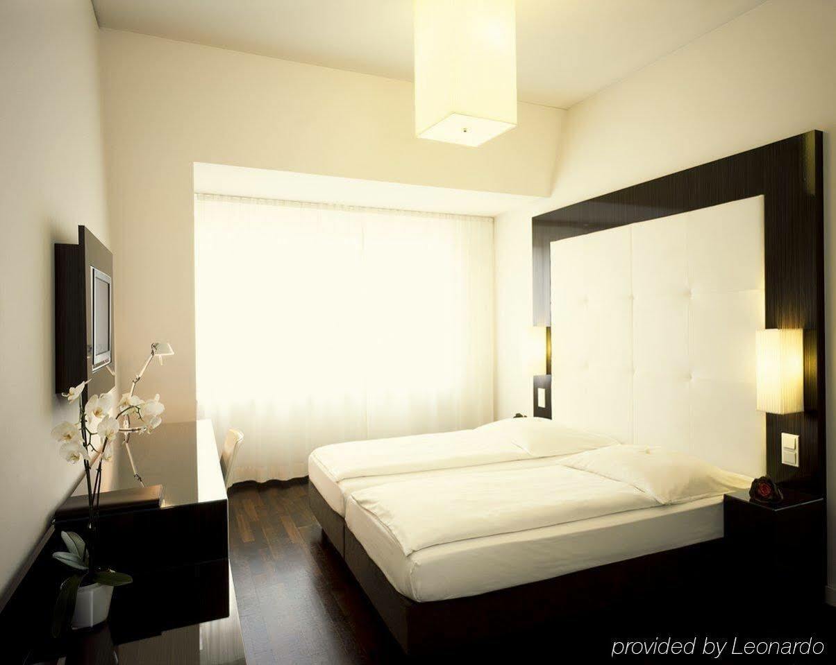 The Pure, Frankfurt, A Member Of Design Hotels Frankfurt am Main Exterior foto